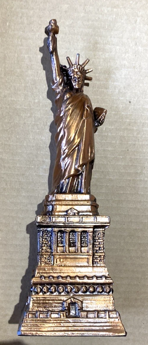 Statue Of Liberty Bank In other Collectible Still & Piggy Banks