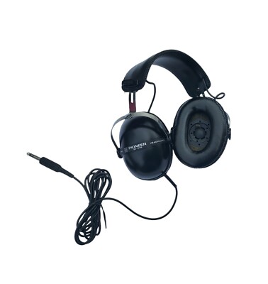Vintage Pioneer SE-205 Over Ear Headphones Retro Black