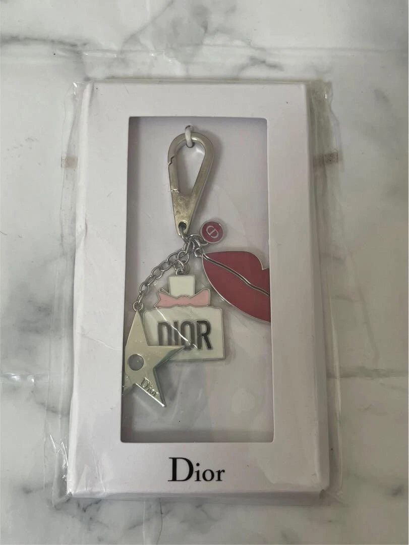 Sac nouveauté Christian Dior charme porte clés anniversaire limité pas à vendre