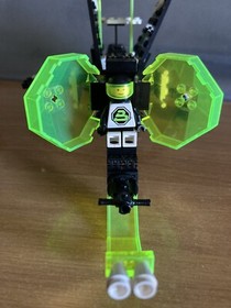 LEGO Space Police 6887 Allied Avenger Year 1991 Complete with Instructions No BOX