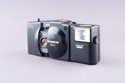 オリンパス XA１ D.ズイコー 4 35㎜ エレクトロニックフラッシュA9M Olympus XA 1 with flash A9 35 mm Point&Shoot Film Camera BOX | eBay