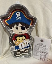 Wilton 1993  Li'l Pirate Cake Pan 2105-9333 w/ Insert & Booklet