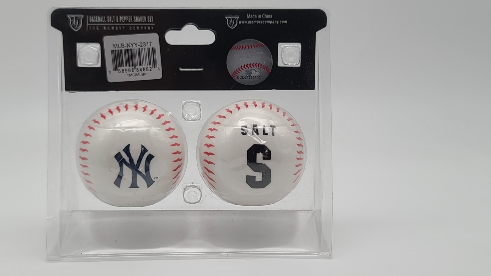 New York Yankees Baseball Salt and Pepper eBay
