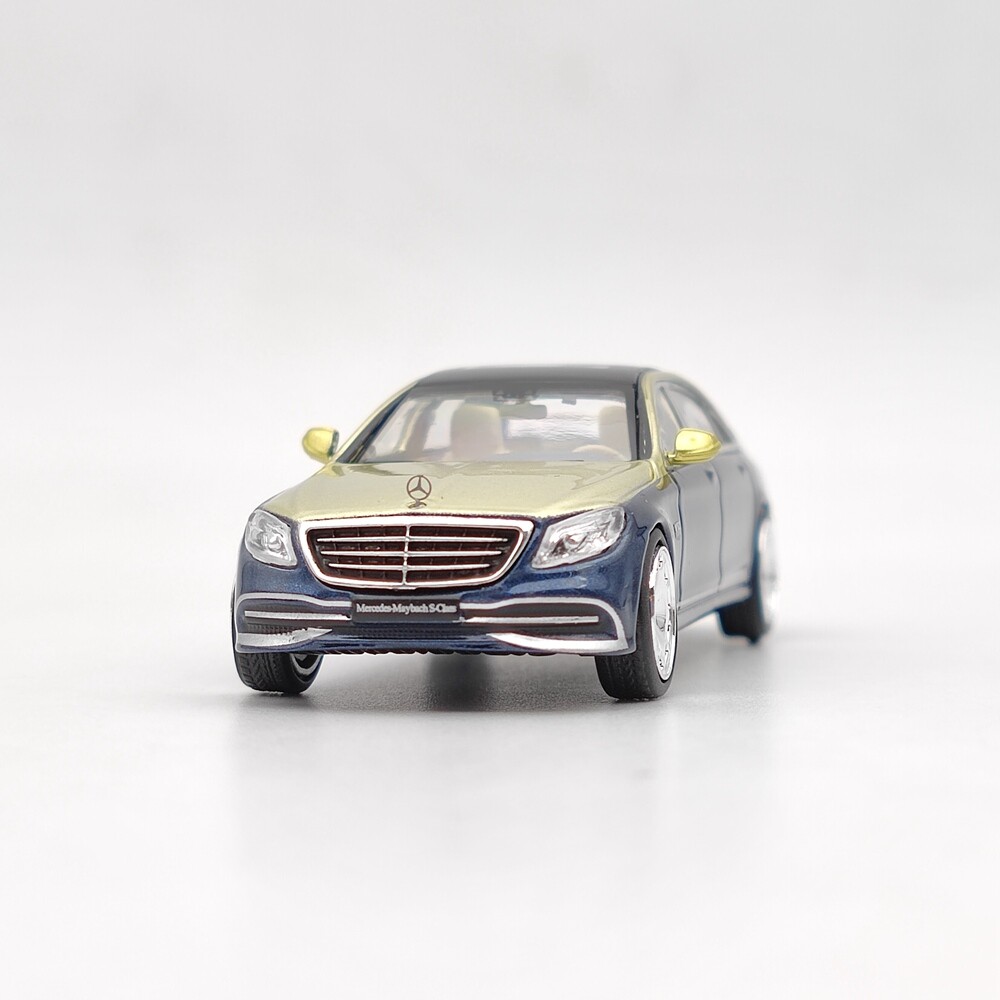 Master 1:64 Mercedes Benz Maybach S560 Diecast Toys Car