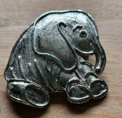 Indian Elephant Drawing Elephant Prints Elephants With Jewels On