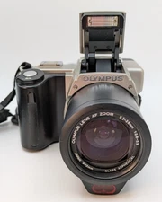 Olympus Camedia C-2500L 2.5MP Digital SLR Camera 3x Zoom, Tested