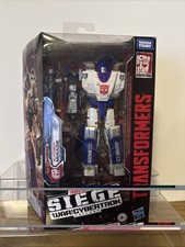 Transformers Siege WFC MIRAGE Deluxe Class Hasbro New