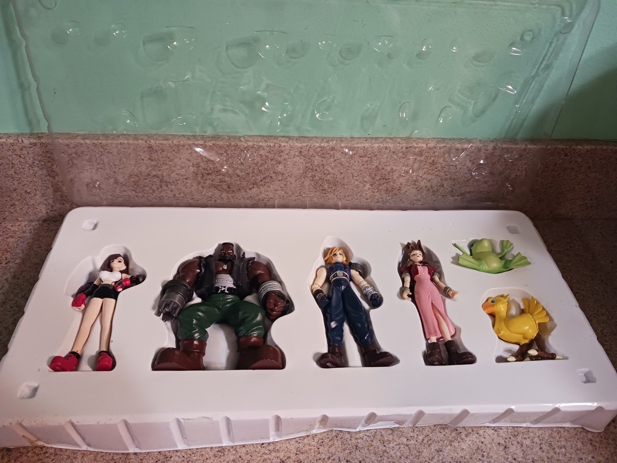 Bandai Final Fantasy VII Collectible Edition - 6 Figures Pack