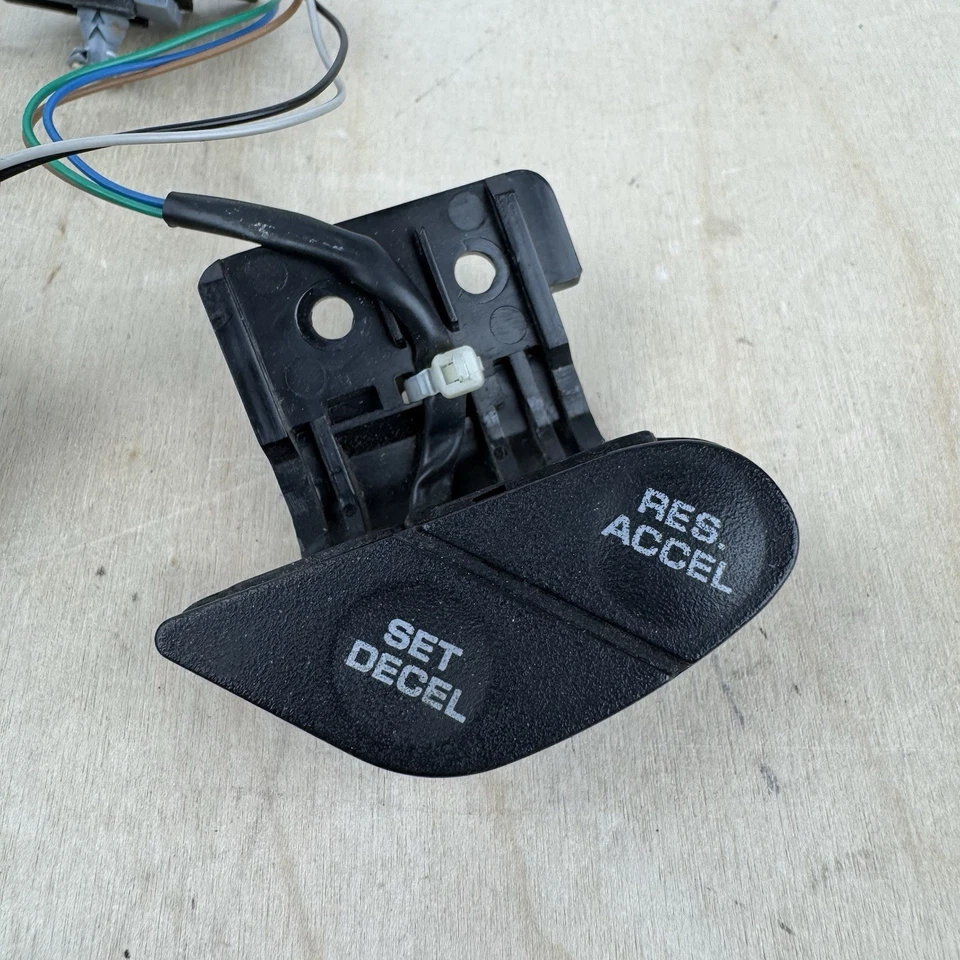 Interruptores de control de crucero DodgeE Ram Dakota 250 350 Cummins 1992-1993 56006422 OEM Foto 3 de 4