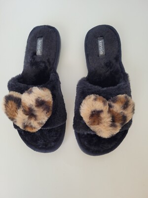 Kensie Women Slippers Black Faux Fur with Leopard Print Heart