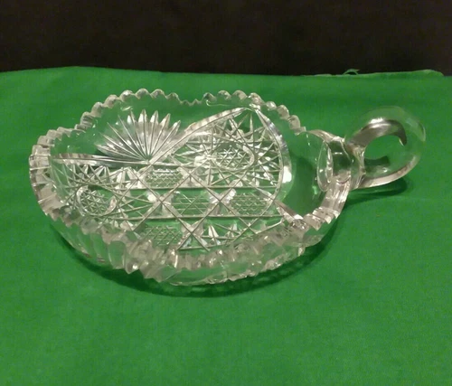 VINTAGE BRILLIANT CUT CRYSTAL NUT or CANDY DISH NAPPY WITH HANDLE