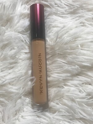 kevyn Aucoin The Etherealist super natural concealer MEDIUM EC 06
