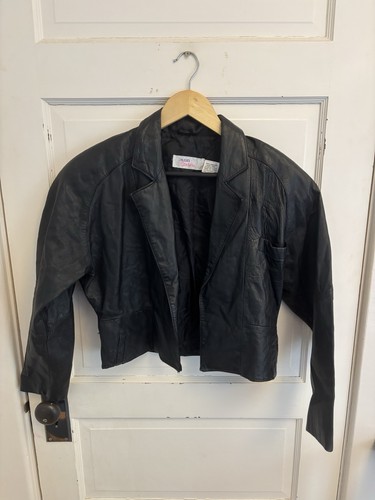 Avon Fashions Vintage 80s Women’s Black Leather Cropped Moto Jacket Size XS
