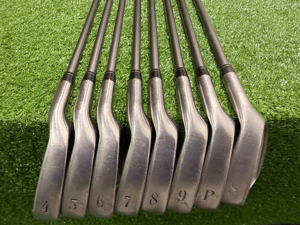 Juego de hierros Titleist 822-OS 4-PW+SW ultraligero 75 regular grafito NUEVOS AGARRES sa6579 Foto 2 de 4