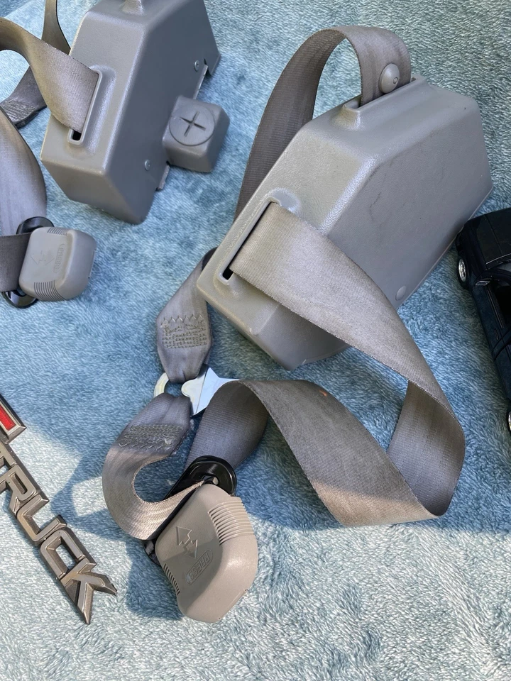 95-99 Chevy/gmc Obs Gris” Fabricante de equipos originales ✅ Cinturones de seguridad para camiones y SUV Foto 3 de 4