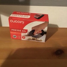 Stainless Steel Easy To Use & Clean Garlic Press By Cuccini New In Box