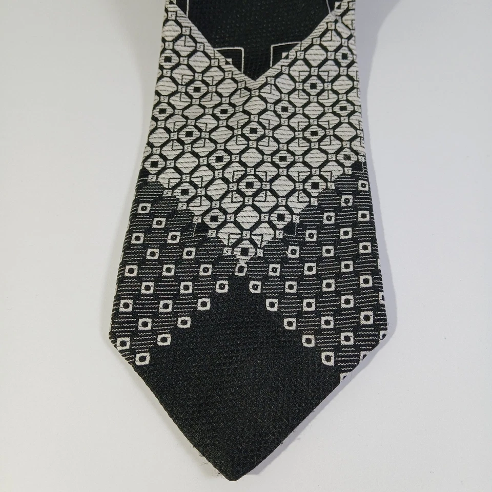 Corbata para Hombres Wembley Negro Blanco Patrón Geométrico Tela Nudo Aplastar Incluso Lavarla Foto 2 de 4