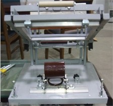 Manual Screen Cylinder Printing Machine For Bottle/Cup/Pen Surface Curve Pres zp