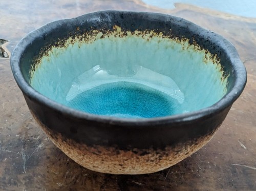 Japanese Pottery Bowls With Crackle Glaze 5.5" Set Of 2 - Picture 3 of 10