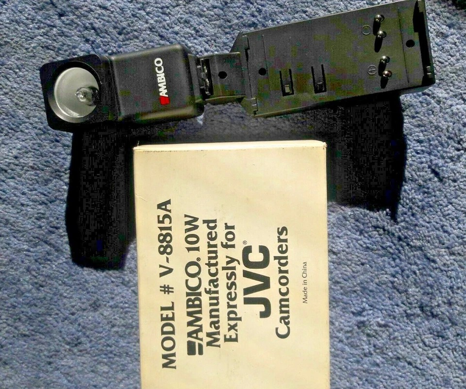 AMBICO, 10 WATTS Bracket Light For Video Camera Expressly For JVC Camcorders - Image 2 of 4