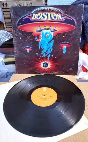 Boston - Self-Titled Debut Vinyl - (1976, Epic) - 1st Pressing- JE-34188 -VG/VG+