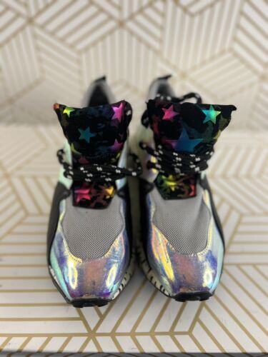 Steve Madden Star M•2 Sneakers Size 5