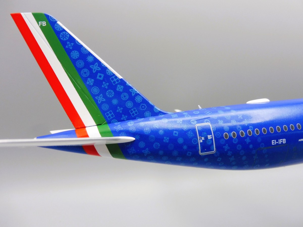 JCwings 1/200 ITAイタリア航空 A350-900 EI-IFB JCwings 1/200 ITAイタリア航空 A350-900 EI-IFB