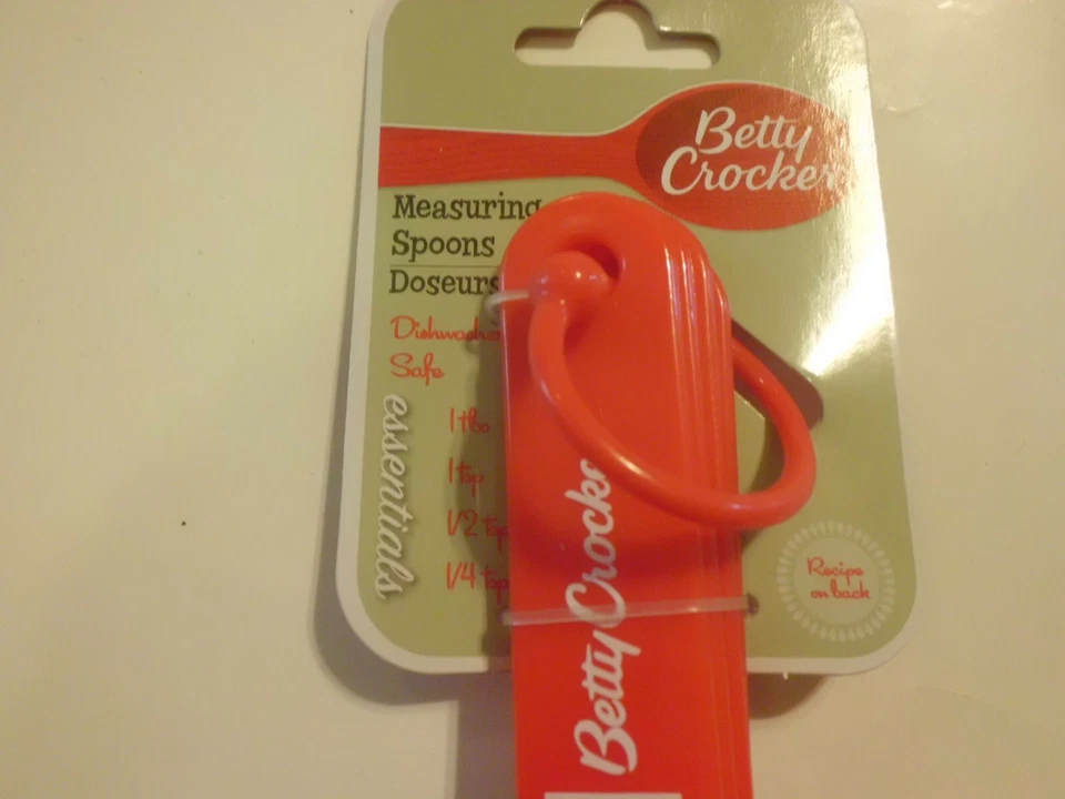Conjunto de 4 colheres de medição Betty Crocker novas ainda no pacote original - Imagem 2 de 3