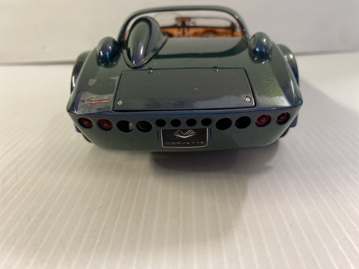 EXOTO 1:18 1964 CORVETTE GRAND SPORT ROADSTER STANDOX DAYTONA
