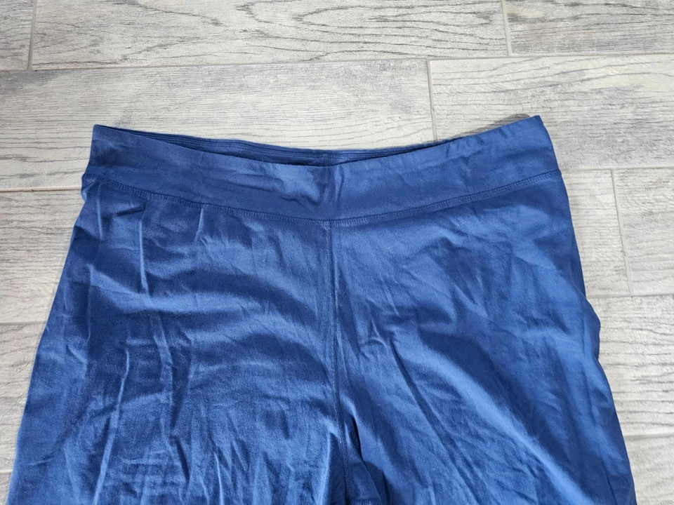 Pantalones Cortos Para Mujer Athletic Works DriWorks Apretados Talla 3X 24W-26W Azul Elástico Foto 4 de 4