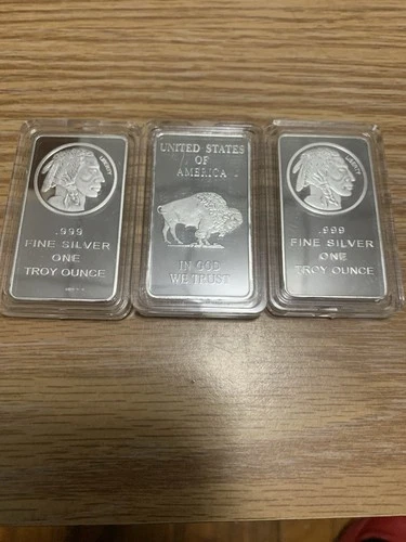 1 oz BUFFALO .999 UNC SILVER BAR ~ SEALED IN A HARD PLASTIC CASE ~ FREE SHIP