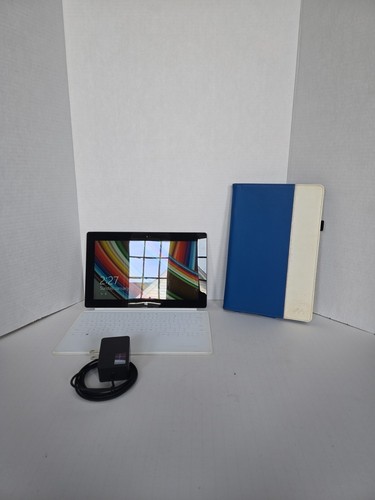 Microsoft Surface Windows RT 8.1 32GB NVIDIA RTEGRA 4 QuadZ3 - Works - Picture 2 of 16