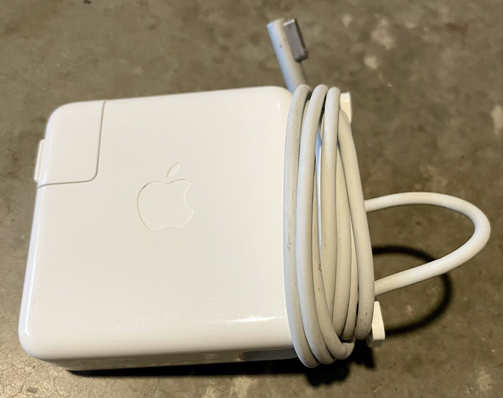 MAGSAFE Charger. Apple Original MAGSAFE Charger. MAGSAFE сбоку\. Magsafe айфон оригинал