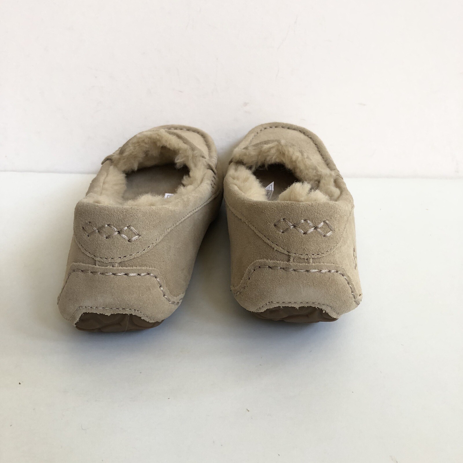 PANTOFOLA D’ORO SCARPA MOCASSINO UGG ANSLEY SEMI DI SENAPE FODERATA SHEARLING US 7 EU 38 UK 5