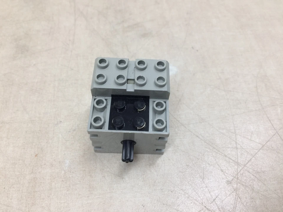Lego 9V Motor 43362 Mini Tested Gray 5225 Education 43362c01 RCX 5702010952250 - Image 3 of 4