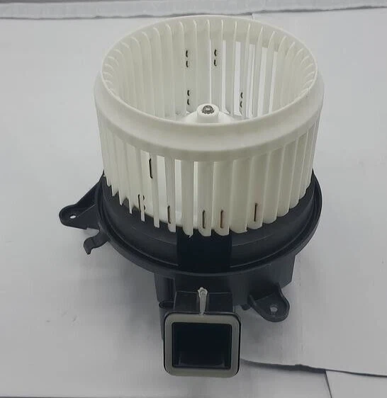 Motor soplador Mopar 68266039AA 15-23 Jeep Renegade, 16-22 Fiat 500x, 23-25 Hornet Foto 2 de 3