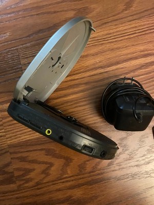 Panasonic SL-VP33 Personal Portable Video VCD / CD Player Anti