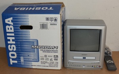 Toshiba MD9DM1 9 Inch CRT TV w/ DVD Player Combo + Box & Remote Retro Gaming