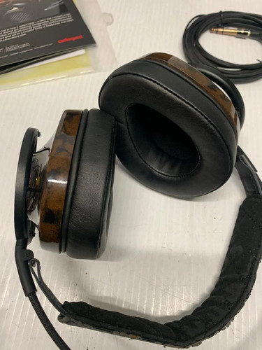 Audioquest Nighthawk Carbon Headphones Black With Case FREE SHIPPING - Picture 10 of 14