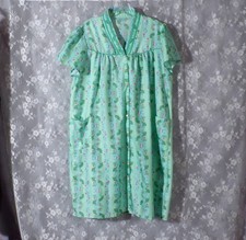 Vintage 90s Green Floral House Coat Size Large 1990s Retro Cozy Granny Robe