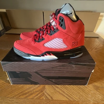Preços baixos em Jordan 5 Retro Red Suede | eBay