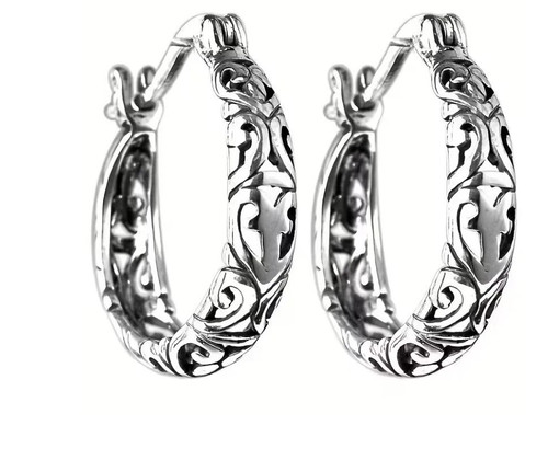  BRIGHTON BEACH Stylish Flower Hoop Earrings 