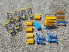 ZURU Mini Brands Toy Grocery Shopping Carts Basket Display Stand Lot 5 surprise