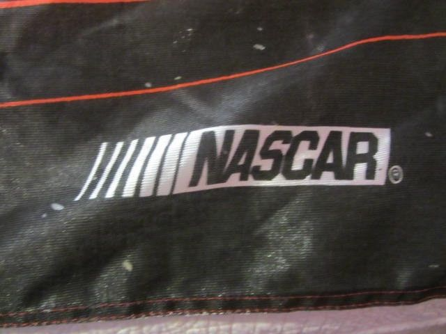 Picture 4 of 9