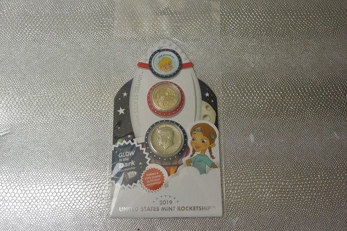 2019 US MINT ROCKET SHIP Glows in the Dark Kids Coin Set
