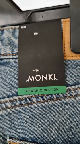 MONKI High Waist Blue Denim Shorts BNWT Size W28 - Picture 5 of 6