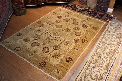 6'  x 9' Mahal DesiTop Quality Handmade Vegetable dyed beige/cream rug