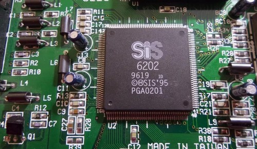 r Vintage PCI Video Card SIS PCI 6202 9619 PGA0201 VGA 1MB 4208 - Picture 3 of 4