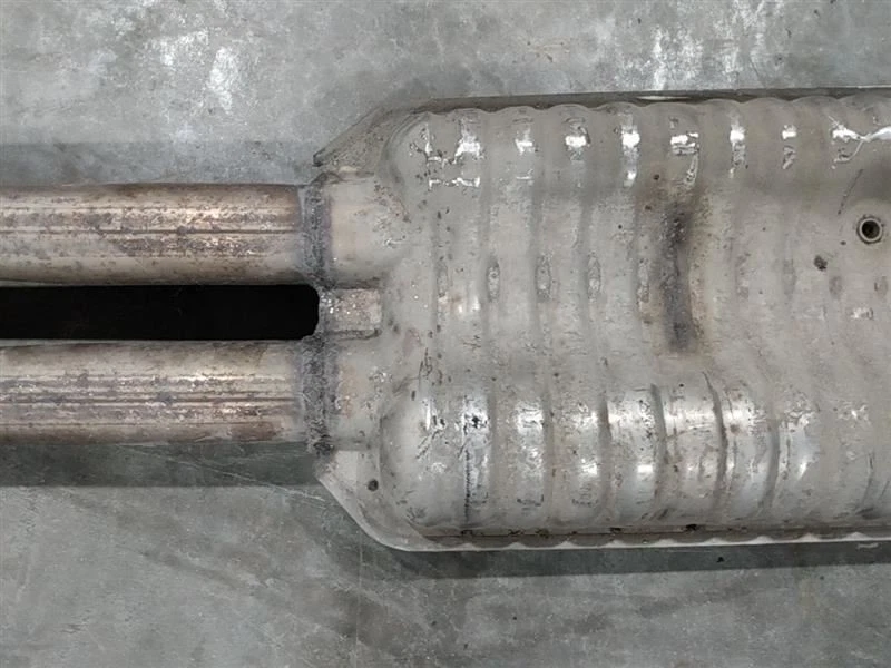 Silenciador escape medio BMW 750Li E66 sección 2006 2007 2008 Foto 3 de 4