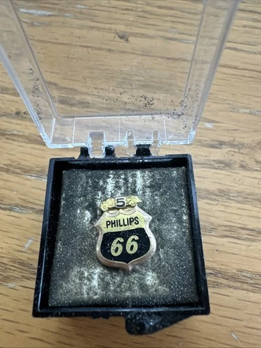 VINTAGE PHILLIPS 66 PETROLEUM COMPANY GAS OIL 10K 5 FIVE YEAR EMPLOYEE LAPEL PIN